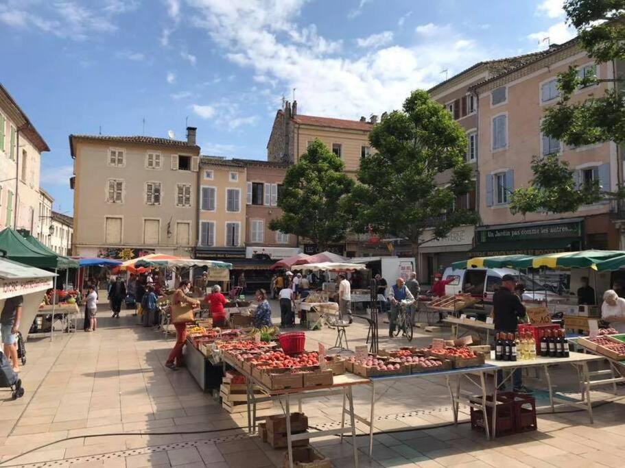 Maison De Ville Châteauneuf-du-Rhône Eksteriør bilde